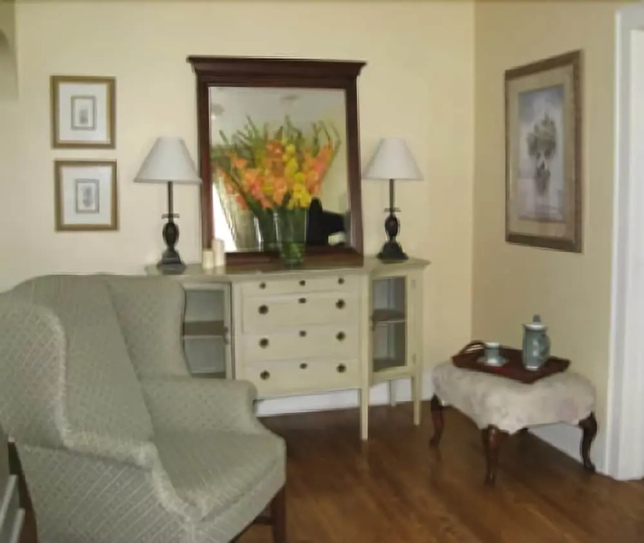 St. Vincent Row Suites