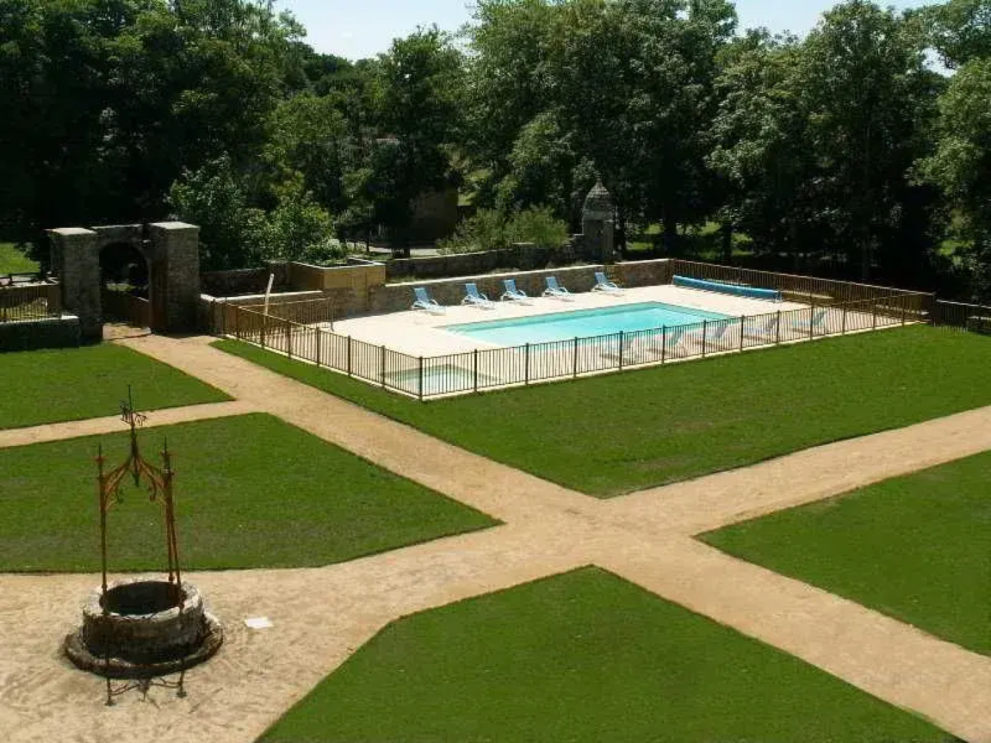 Le Chateau de Keraveon