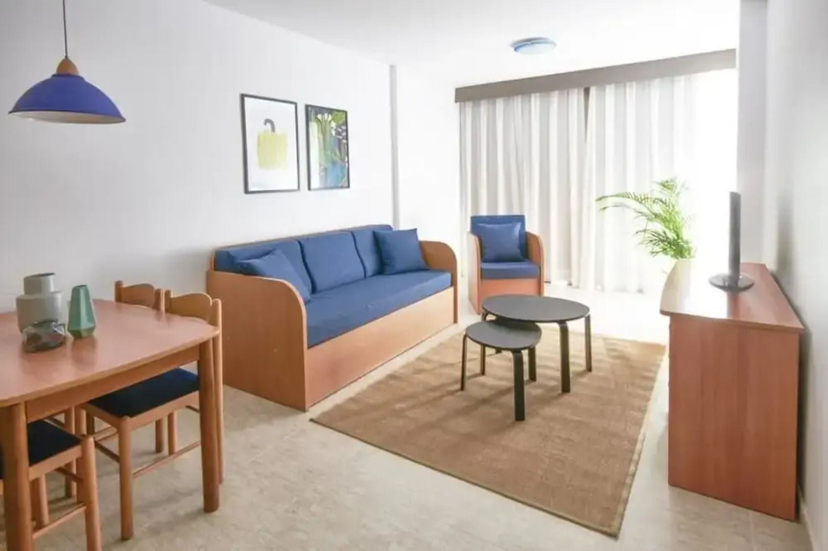 Apartamento climatizado cerca del mar