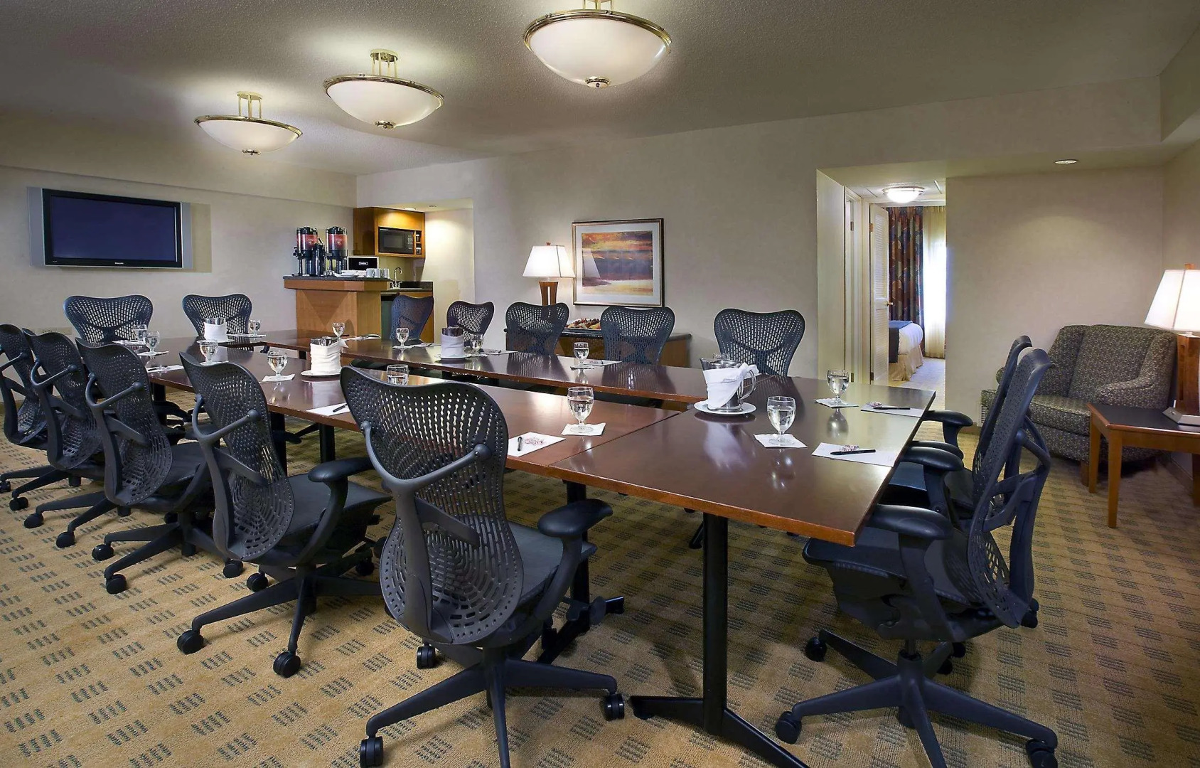 DoubleTree Suites by Hilton Htl & Conf Cntr Downers Grove
