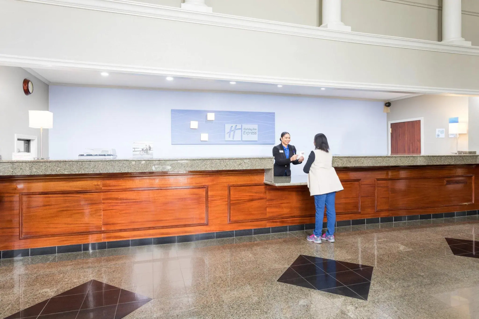 Holiday Inn Express Hotel & Suites Lake Charles by IHG