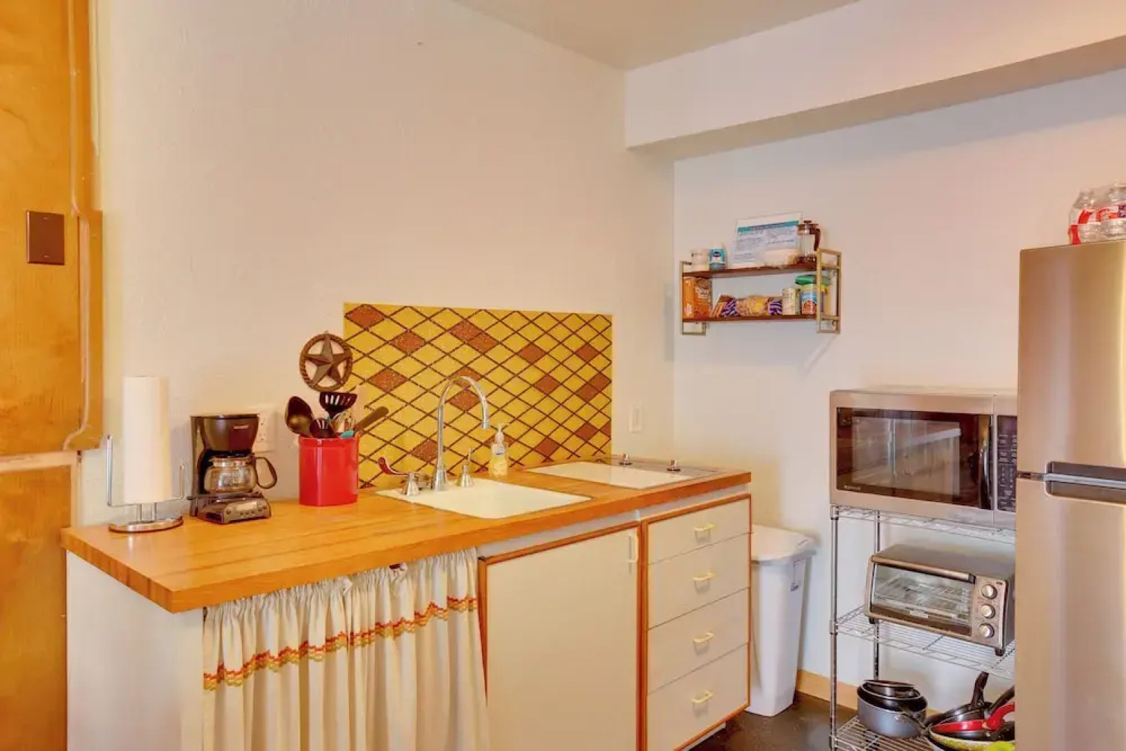 Wimberley Retreat w/ Grill < 2 Mi to Jacob's Well!