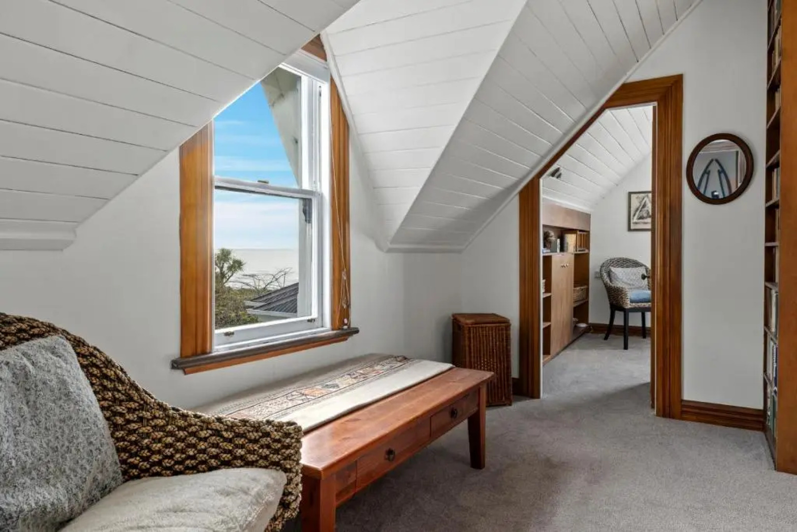 The Professor's Beach House - Brighton Holiday Home