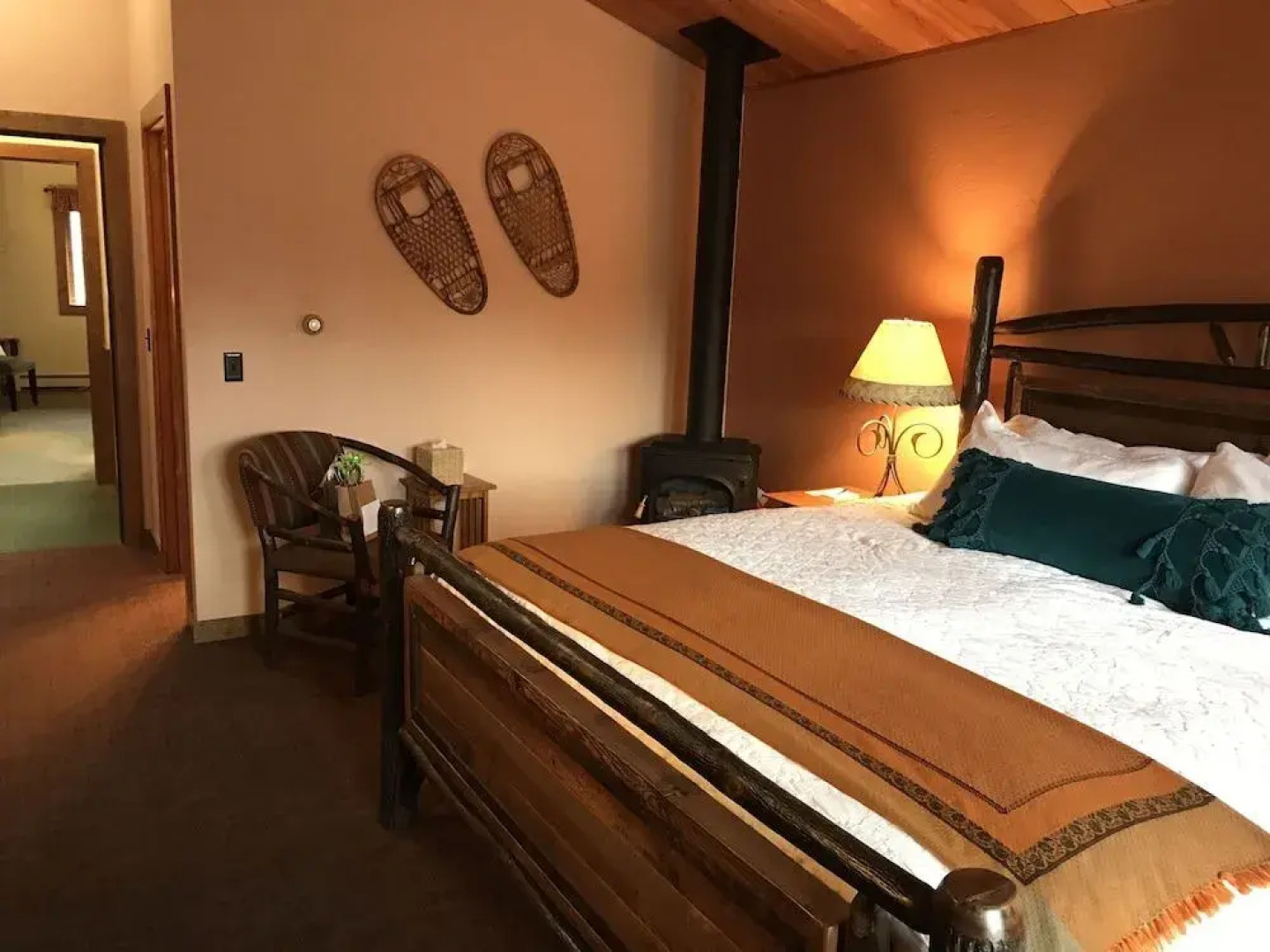 Good Medicine Lodge Bed & Breakfast