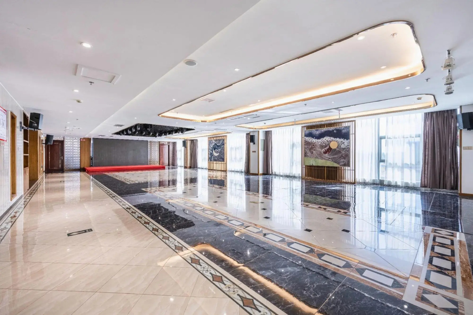 Henglong International Hotel