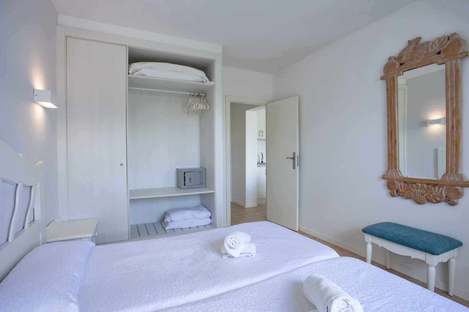 BJ Apartamentos Europa