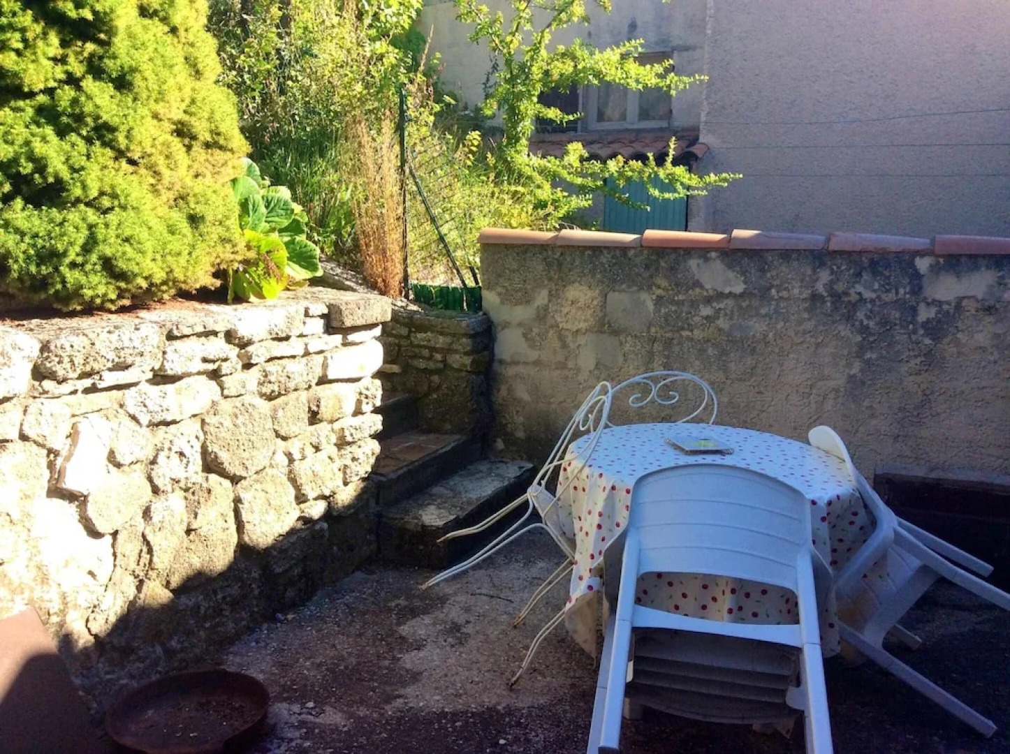 House With 2 Bedrooms in Vachères, With Wonderful Mountain View, Enclo