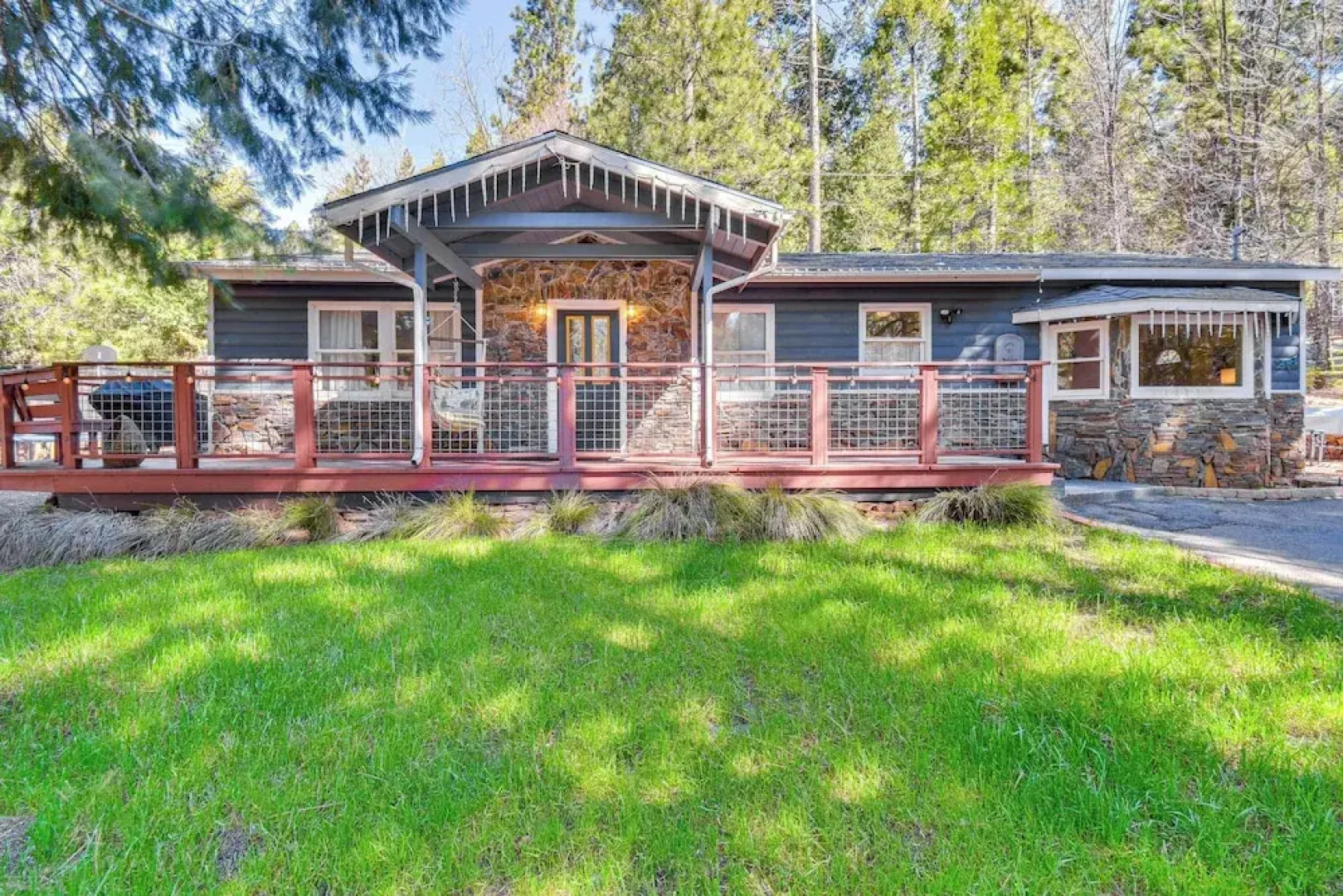 Lake Access & Hot Tub: Pet-friendly Arnold Home