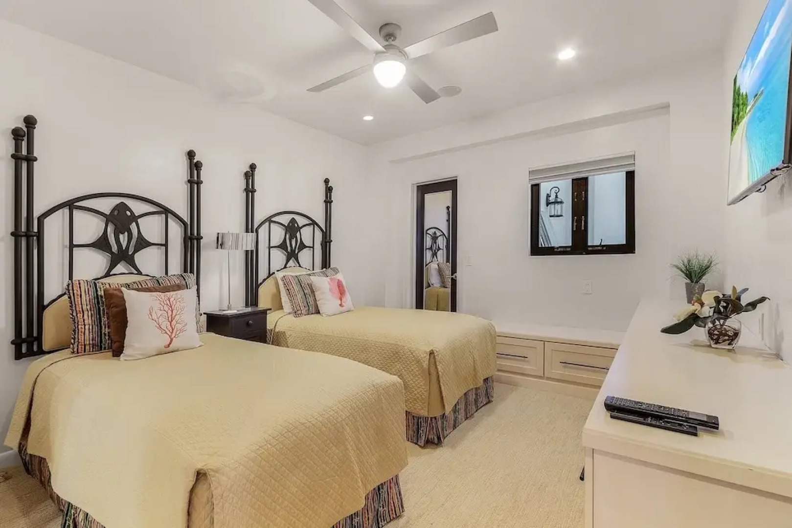 17170 Harbour Pointe #1232 3 Bedroom Apts by RedAwning