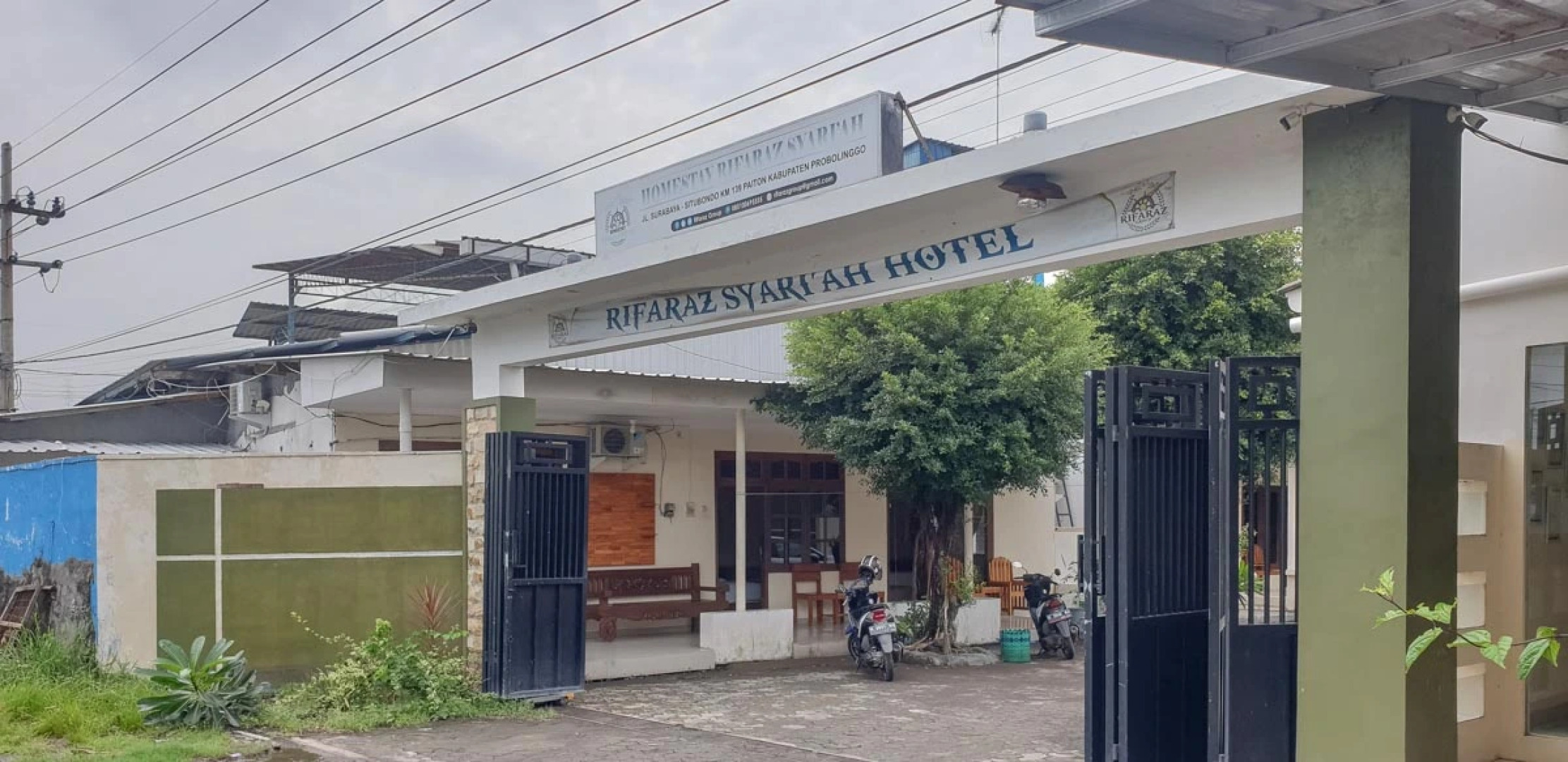 Rifaraz Syariah Hotel by OYO Rooms
