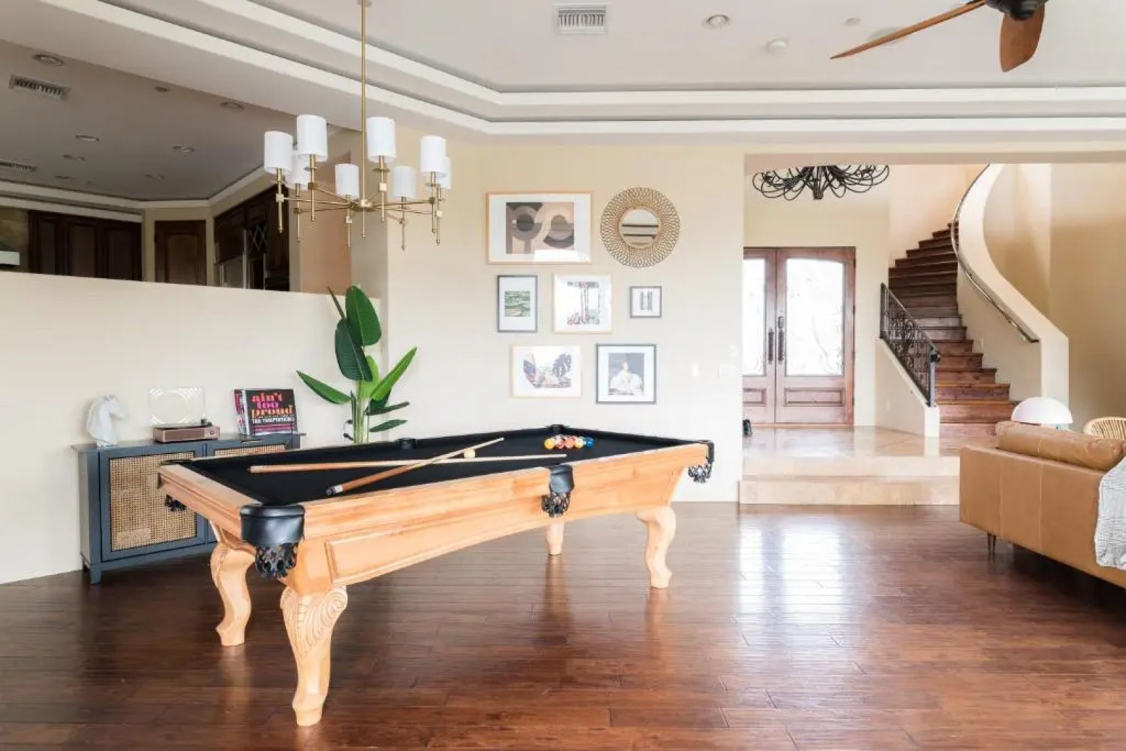 Sunbeam by Avantstay Elegant, Private Desert Home w/ Infinity Pool, Spa & View