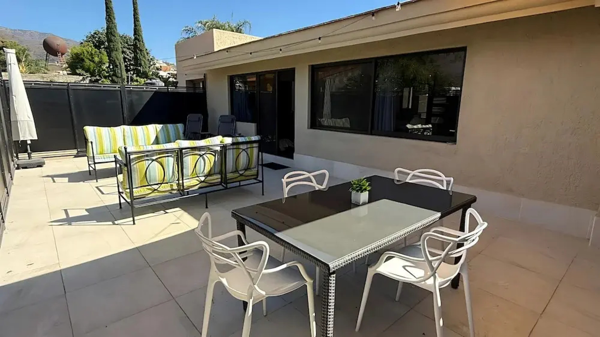 Ajijic Modern 1 Bedroom Home -walk To Everything -patio -gym -pickleball Court