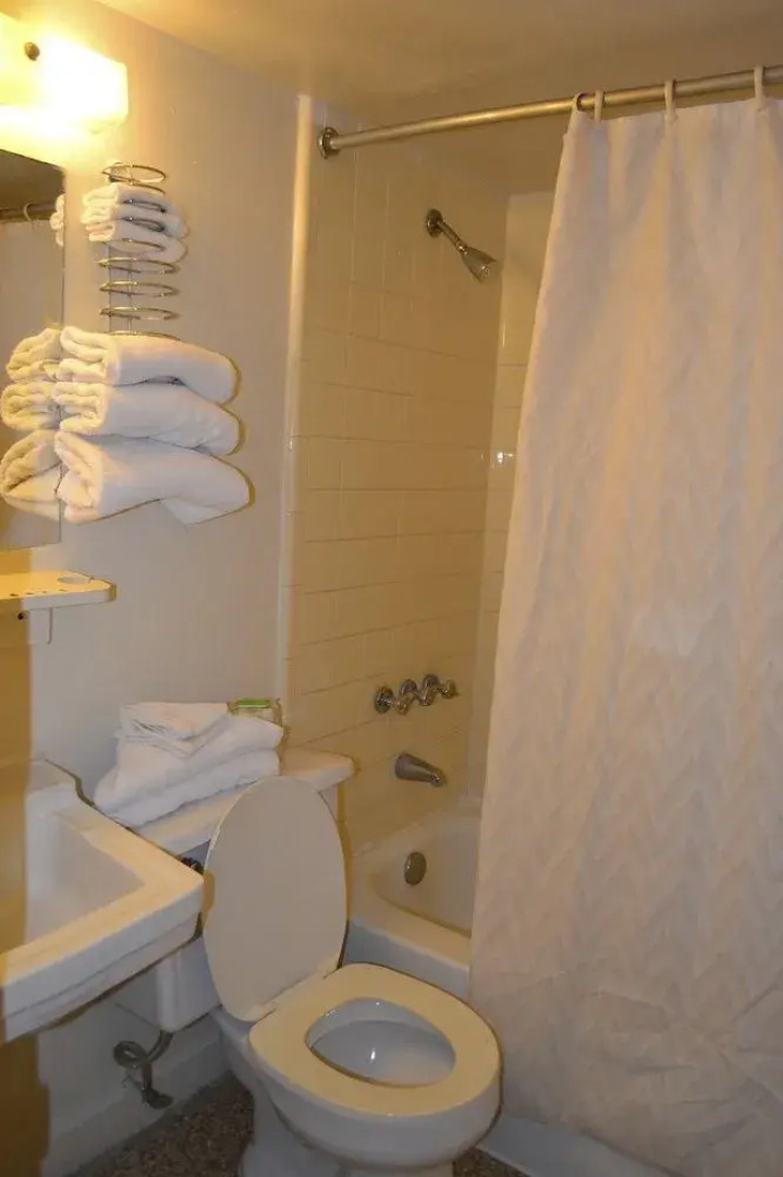 Sea Gypsy Inn Oceanfront