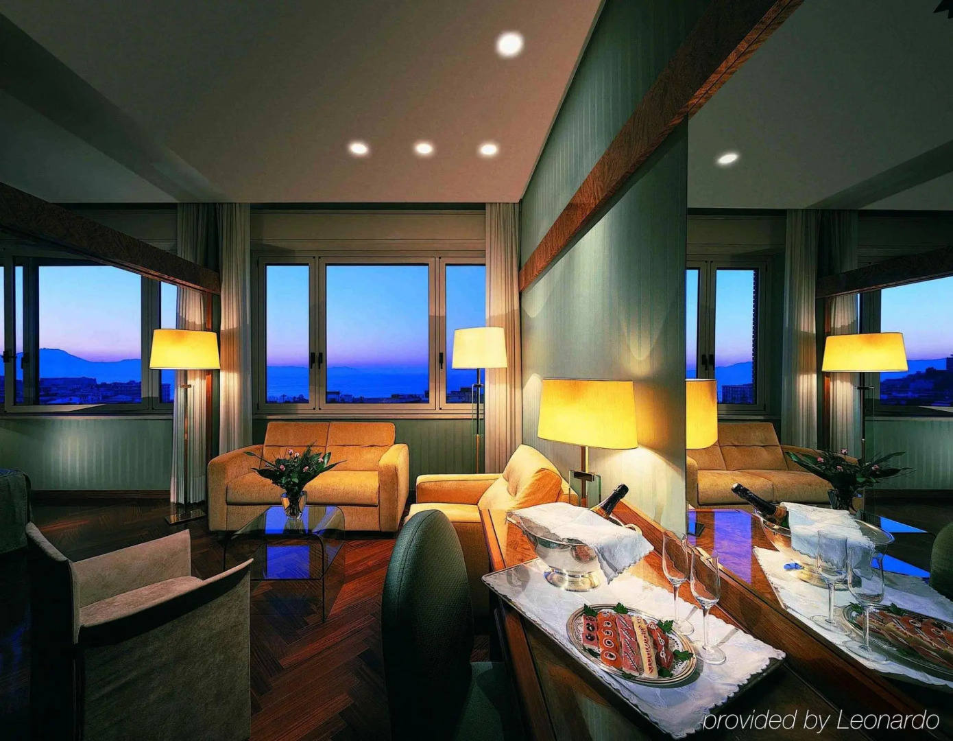 Отель Exe Majestic