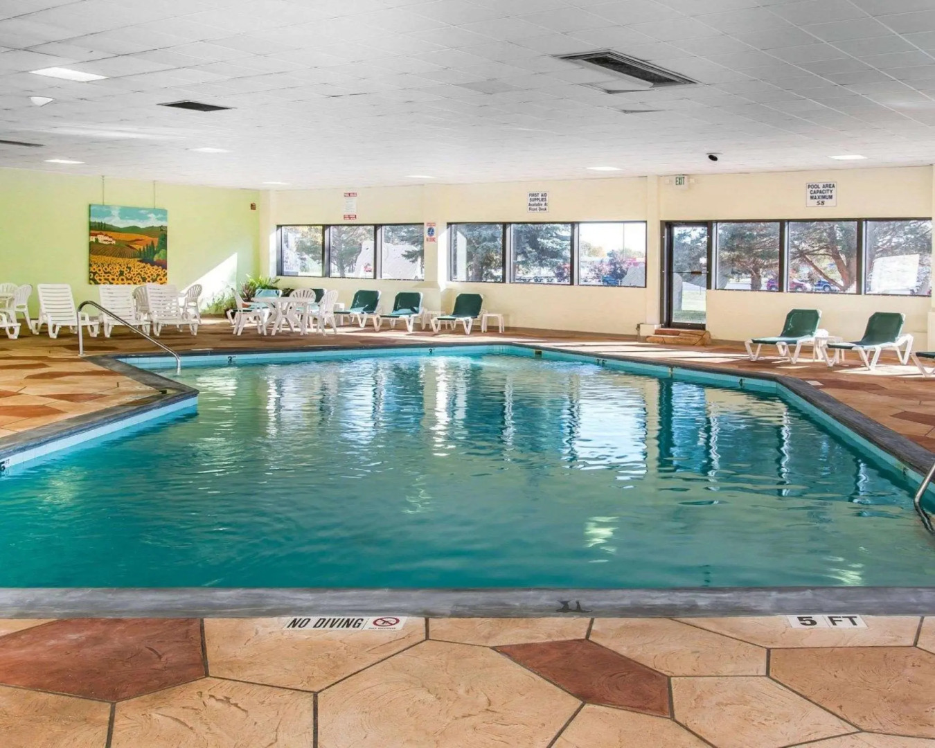 Quality Inn & Suites Escanaba North