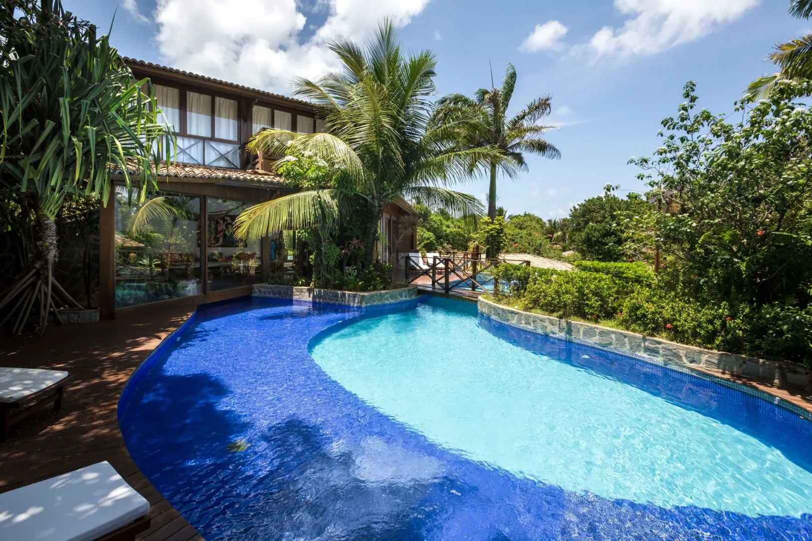 Resort Sombra e Água Fresca