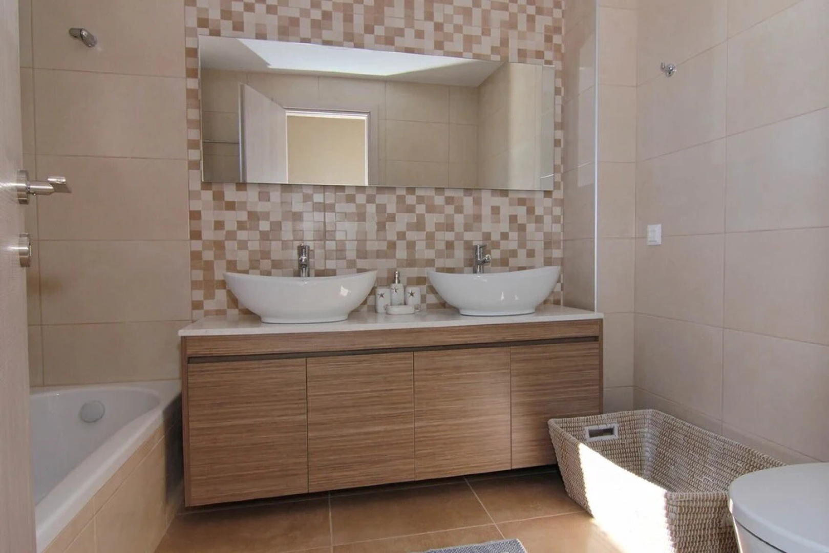 A Wonderful 3 Bedroom Villa in Kounali, Crete Perfect for a Family Vacation