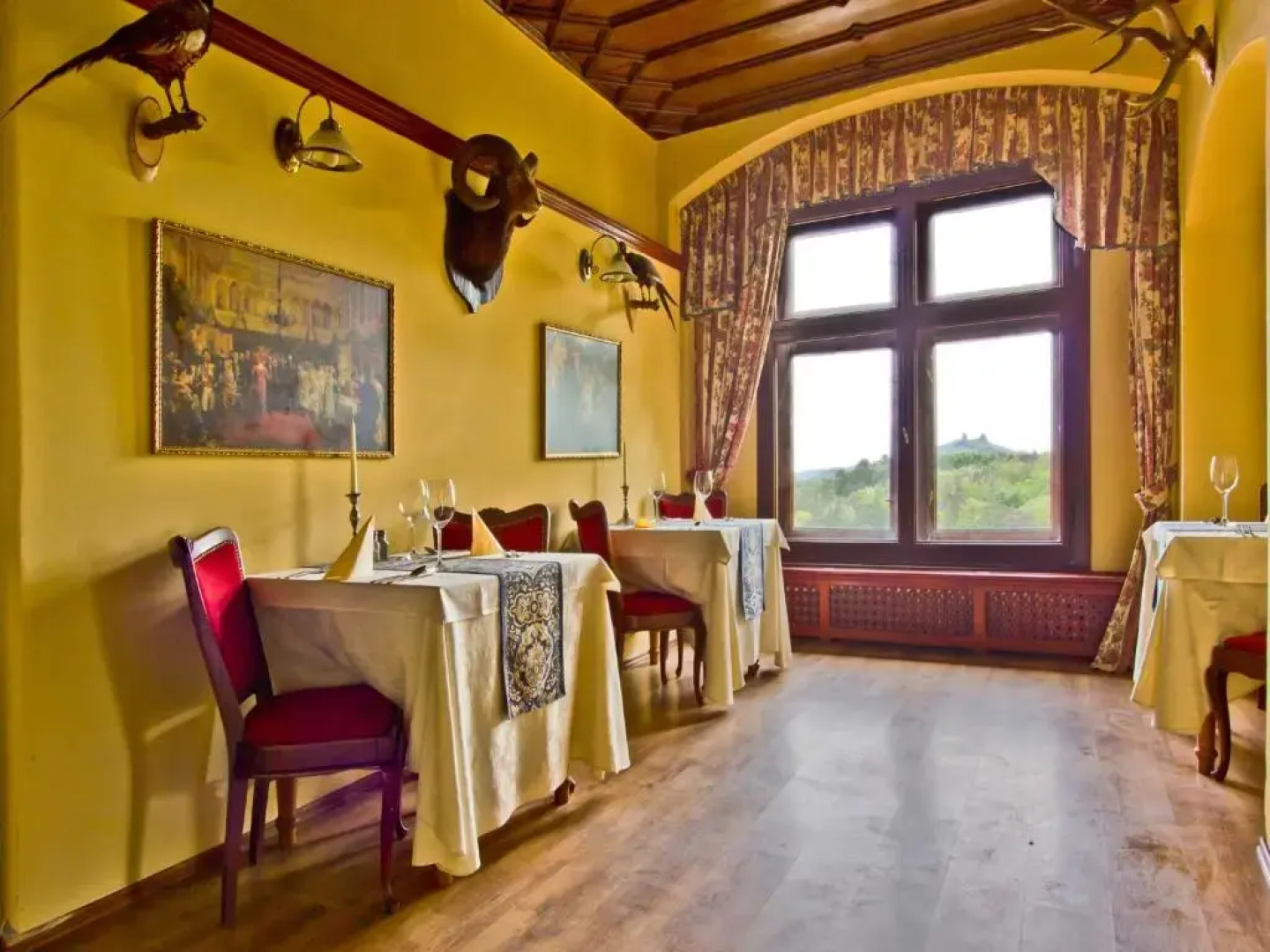 EA Zamecky Hotel Hruba Skala