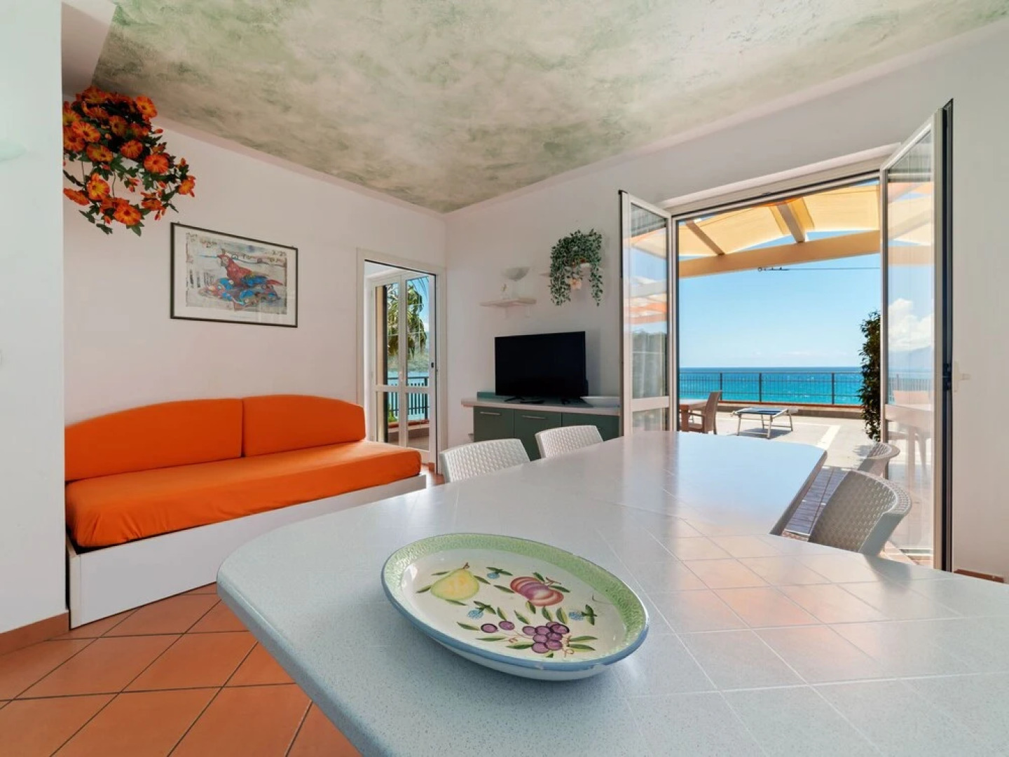 Pleasing Apartment in Villammare with Terrace