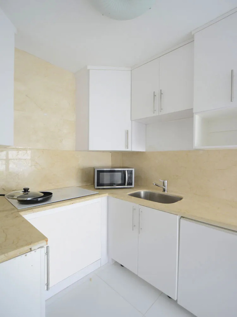 Lincoln Road Apartments