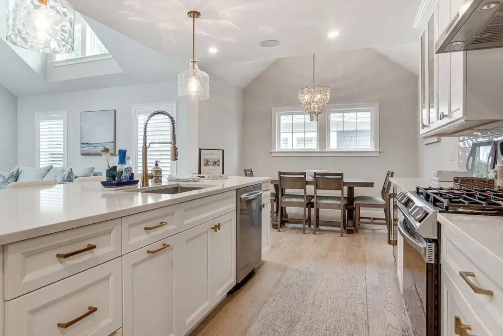 2 Mi to Public Beach Access! Cape Cod Family Home