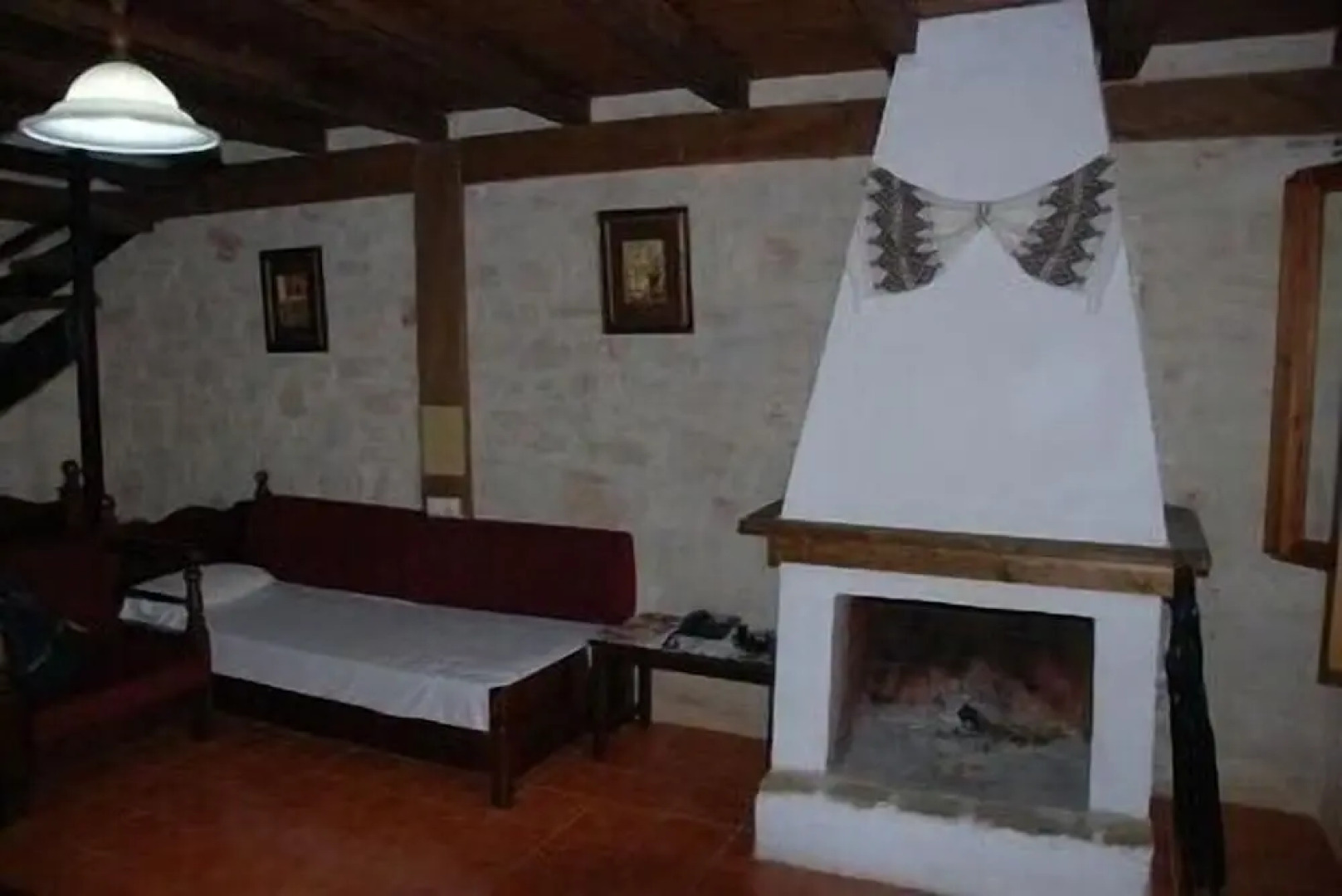 Stone Village Petrino Horio