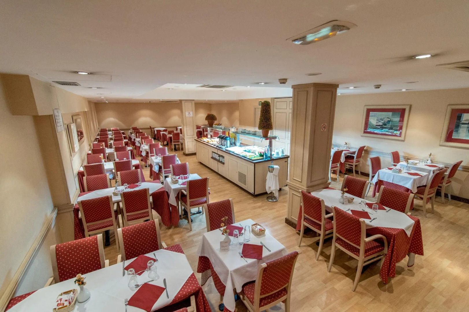 Отель Sunotel Junior