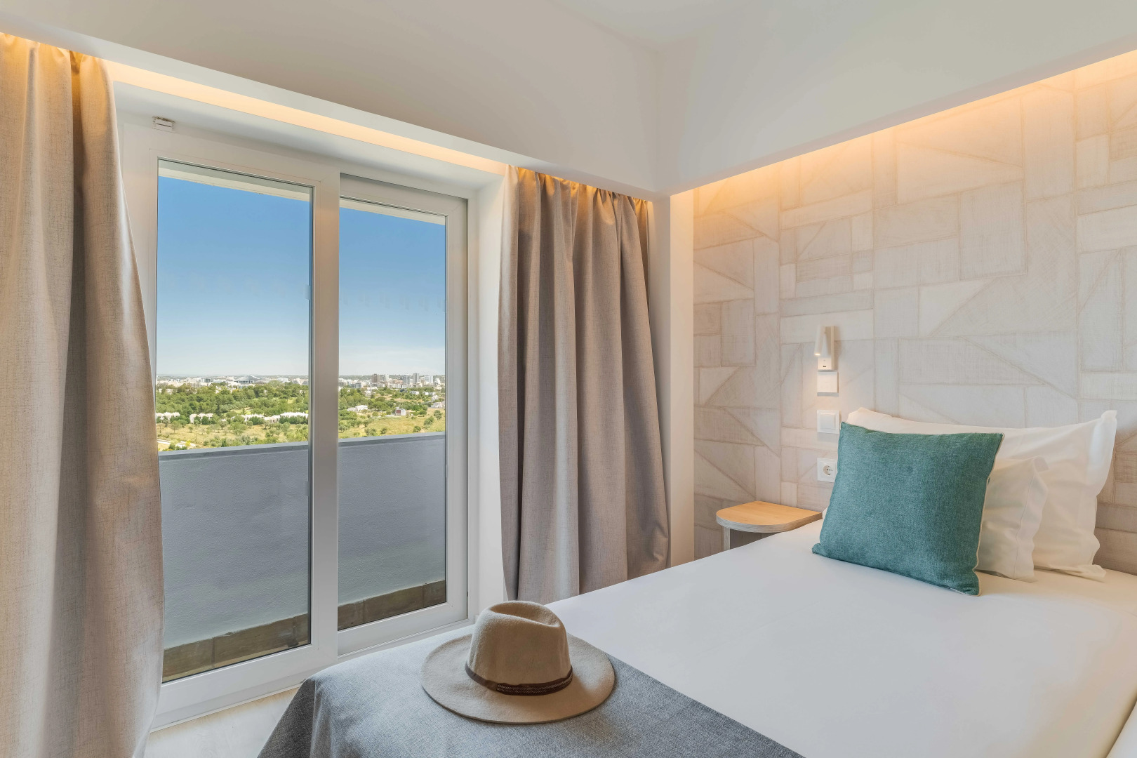 Отель Pestana Blue Alvor Beach