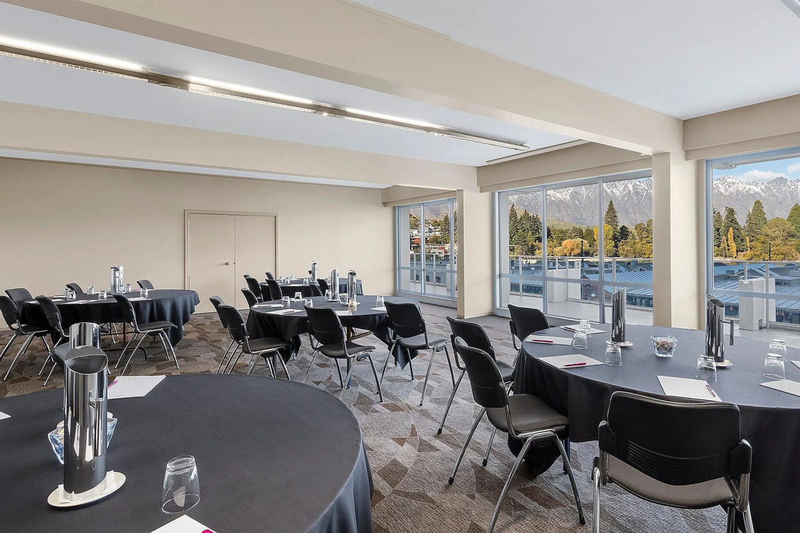 Crowne Plaza Hotel Queenstown by IHG