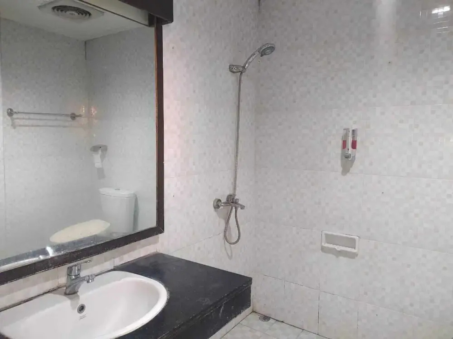 Islamic Guest House At Taqwa