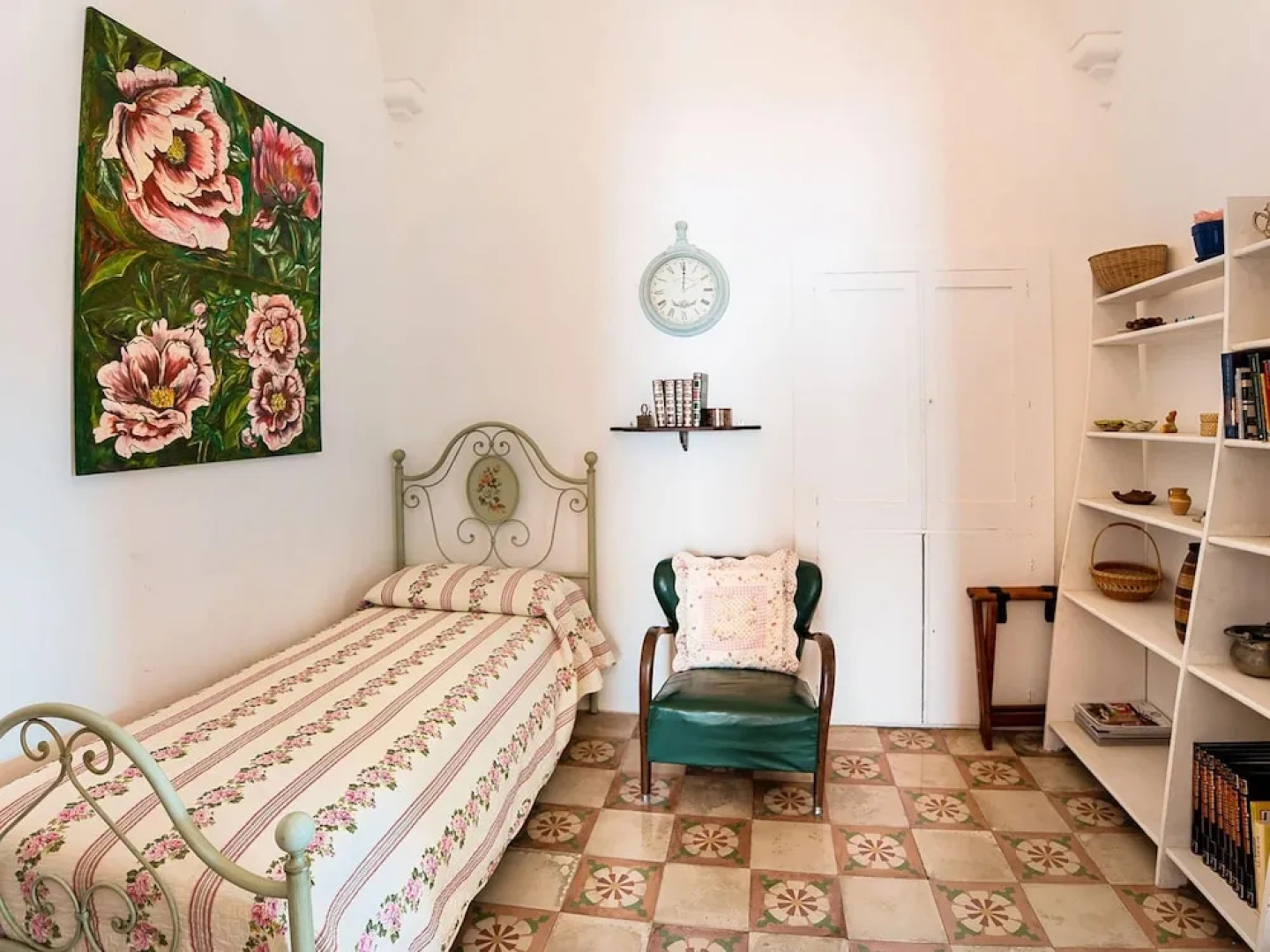 Quaint Holiday Home in Lecce Apulia near Town Center