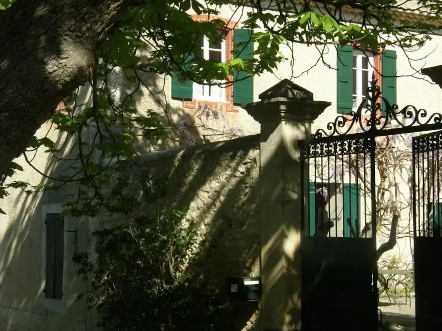 Charming Provencal Holiday Home With Garden