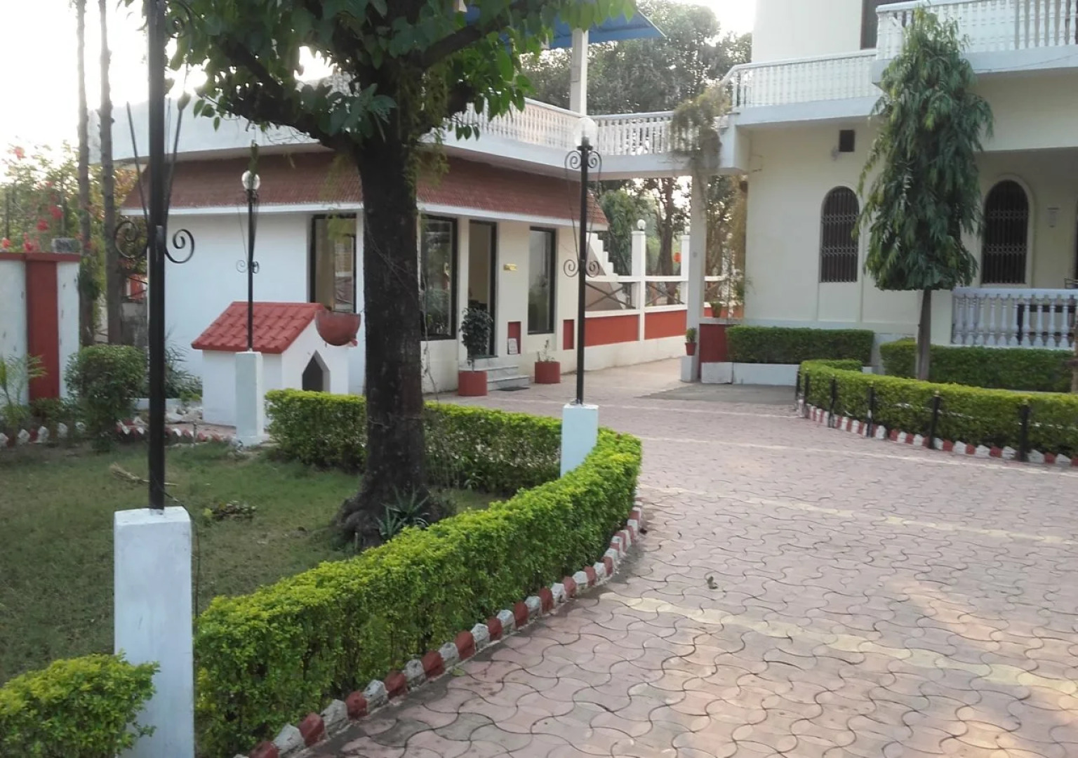 Yogi Ashram Guest House
