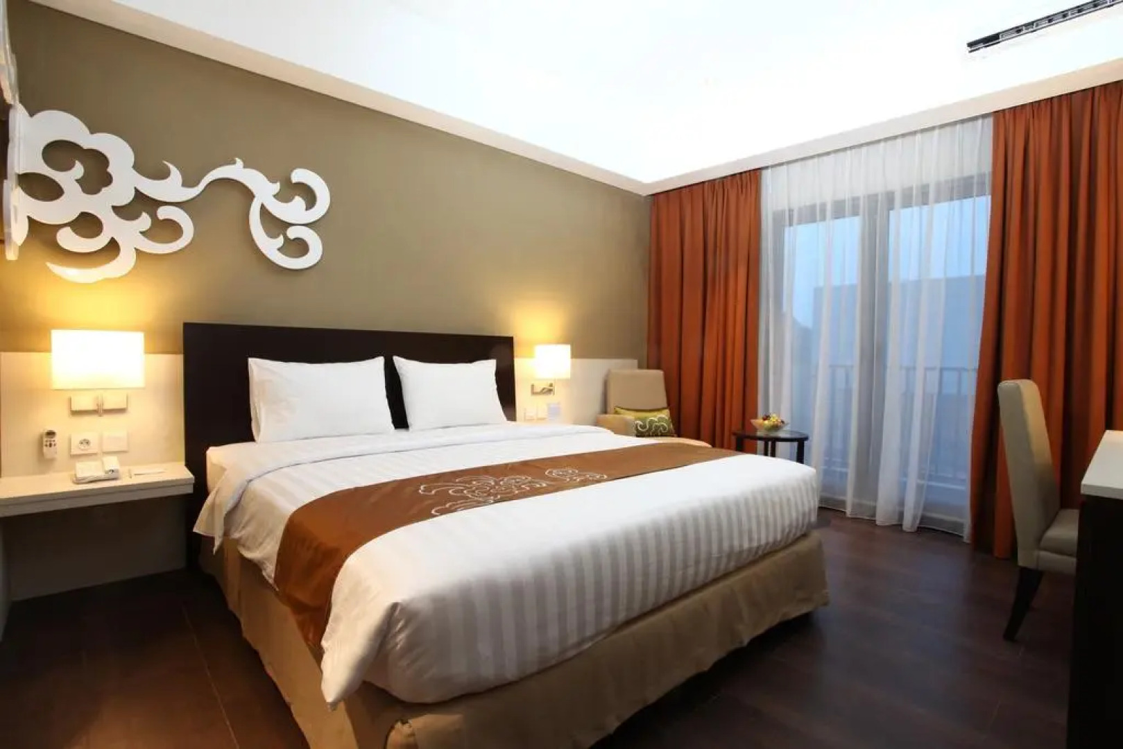 Soll Marina Hotel & Conference Center Bangka