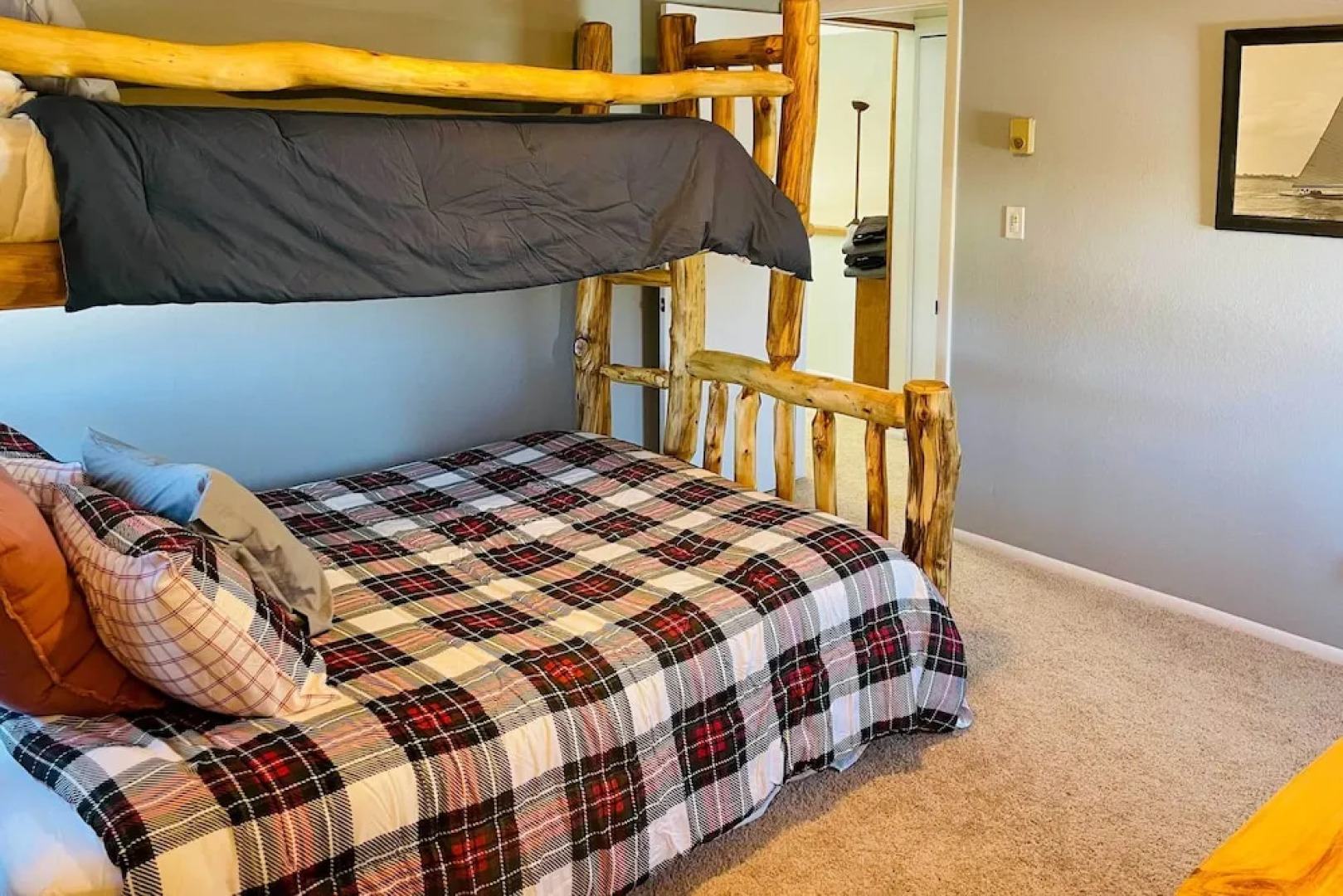 Sunlight Mountain Home w/ Hot Tub & View!