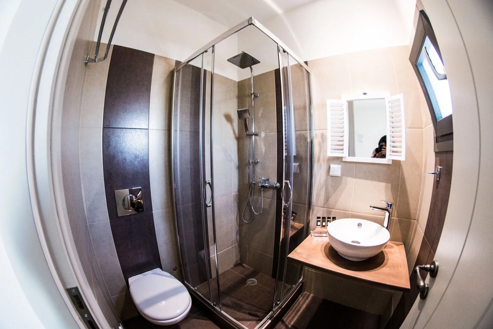 Naxos Petite Studios