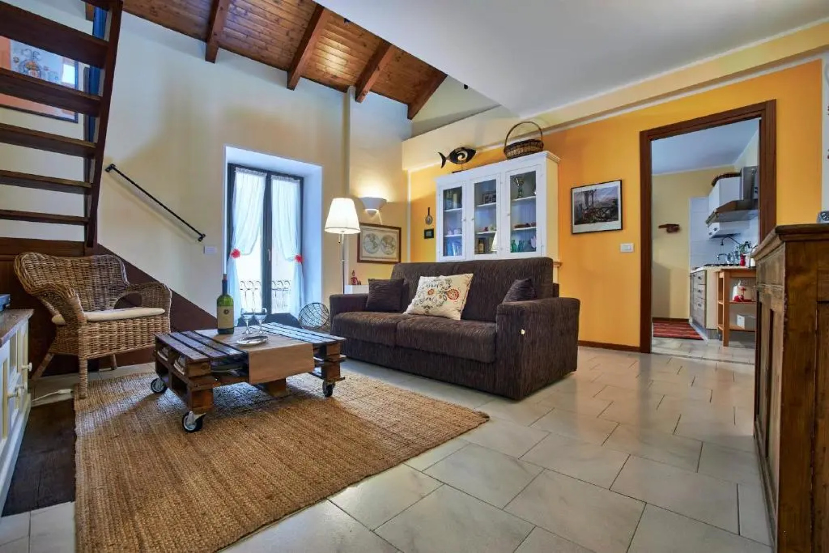 Bella Omegna Apartments