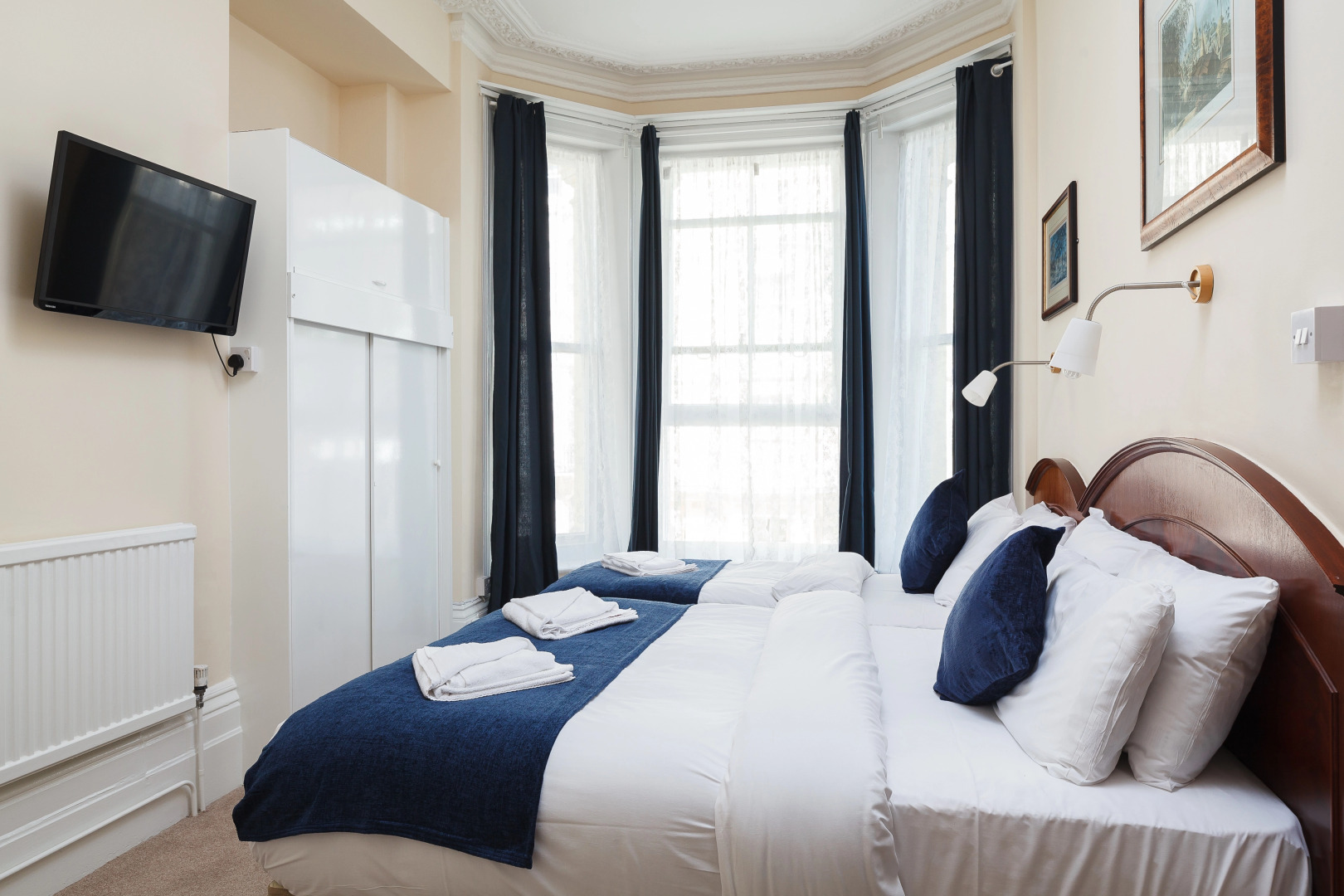 Pearl and Pebbles Hotel