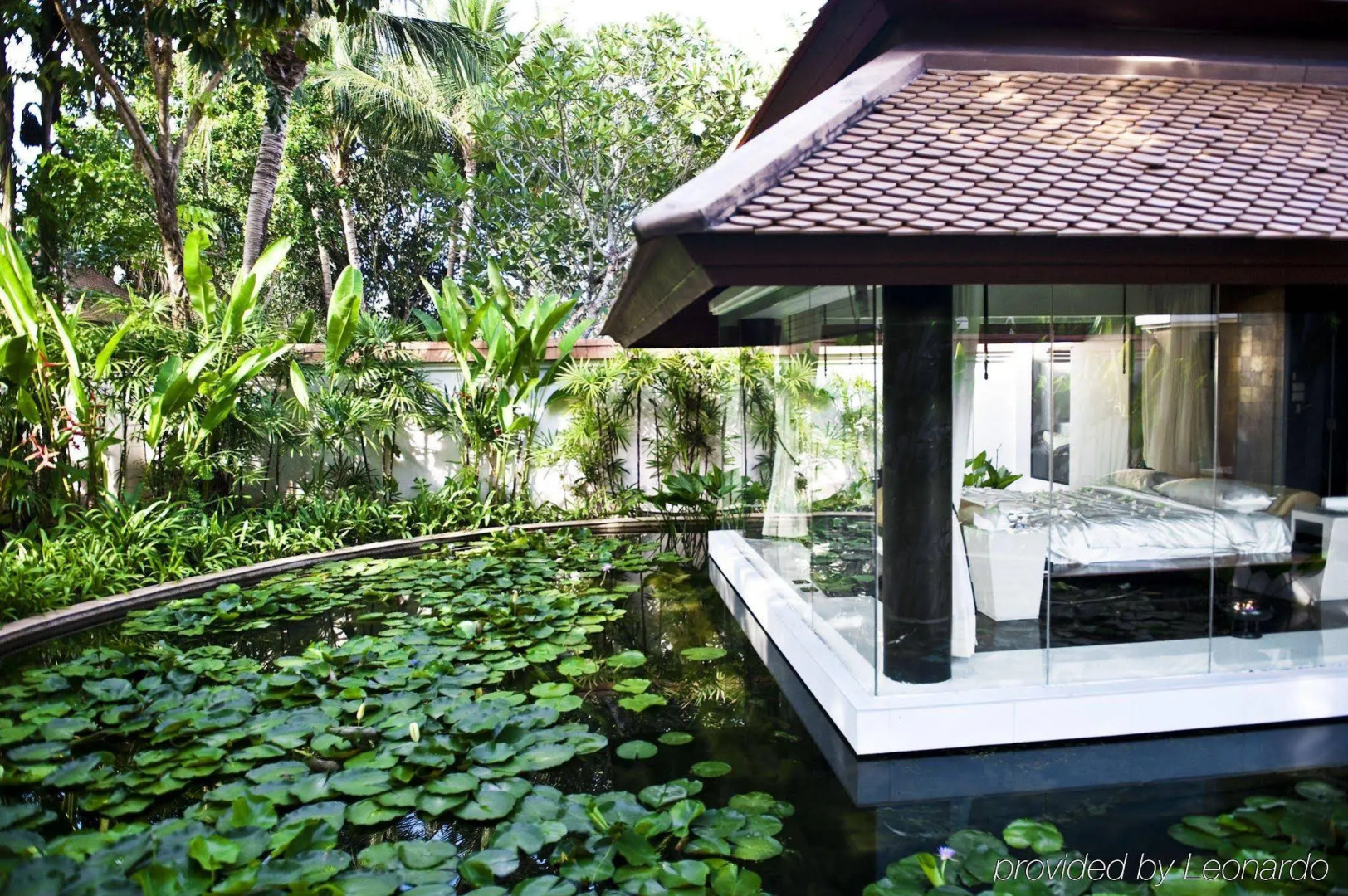 Курортный отель Banyan Tree Phuket