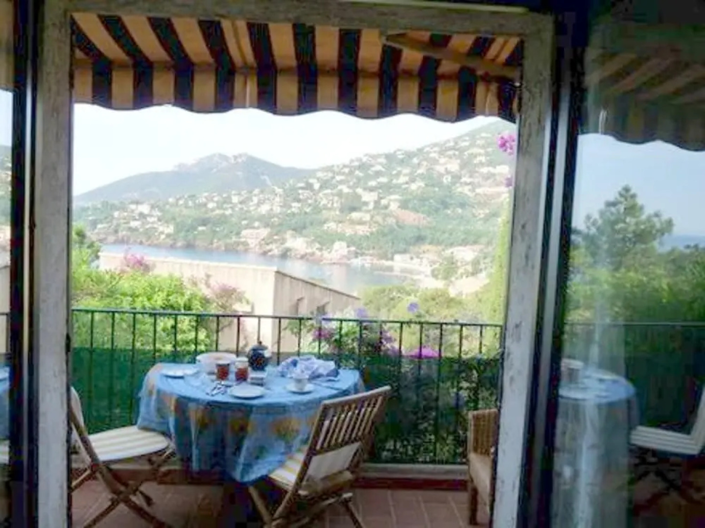 Studio in Théoule-sur-mer, With Wonderful sea View, Furnished Terrace