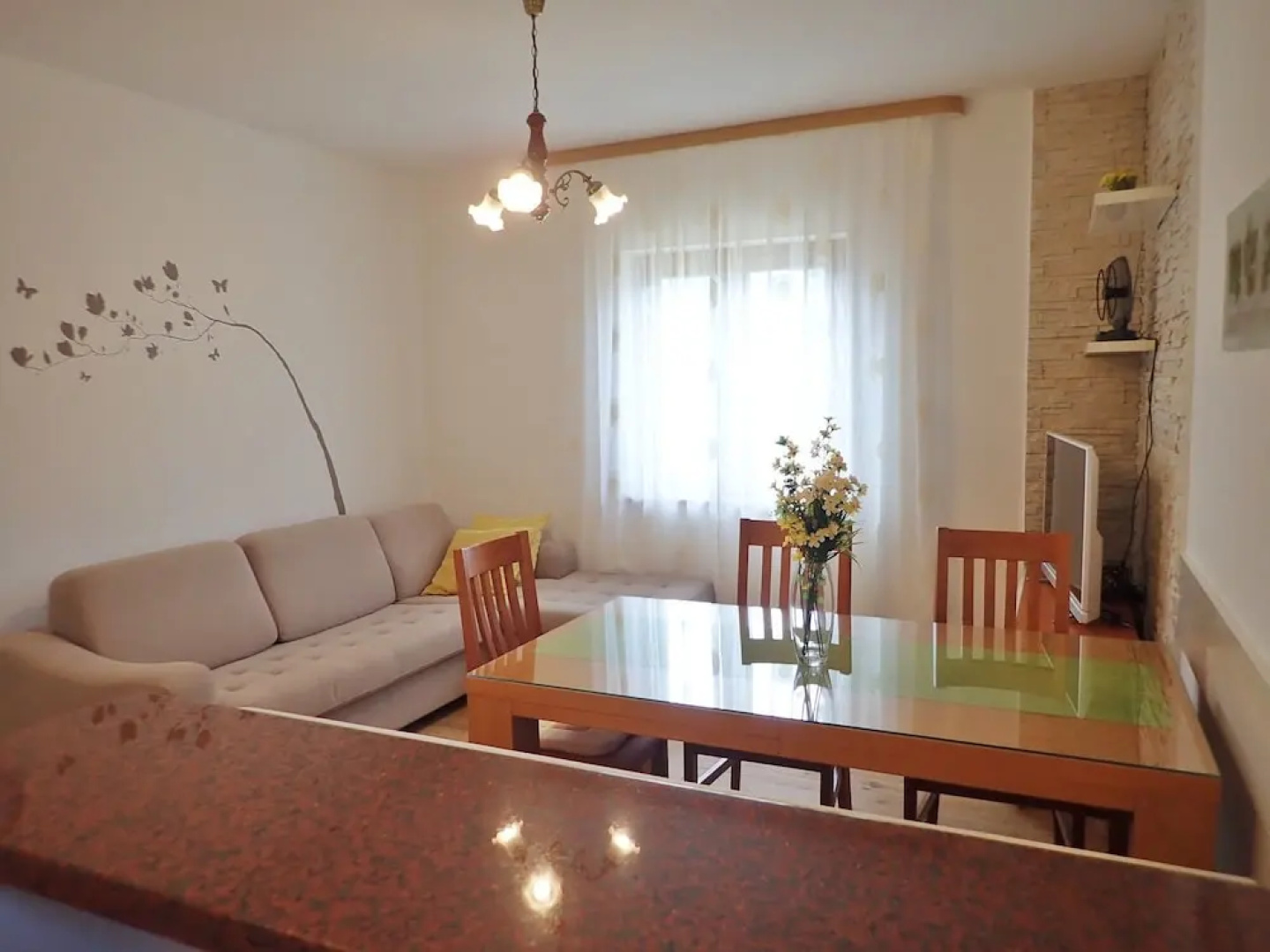 Apartments Sidro-by the sea