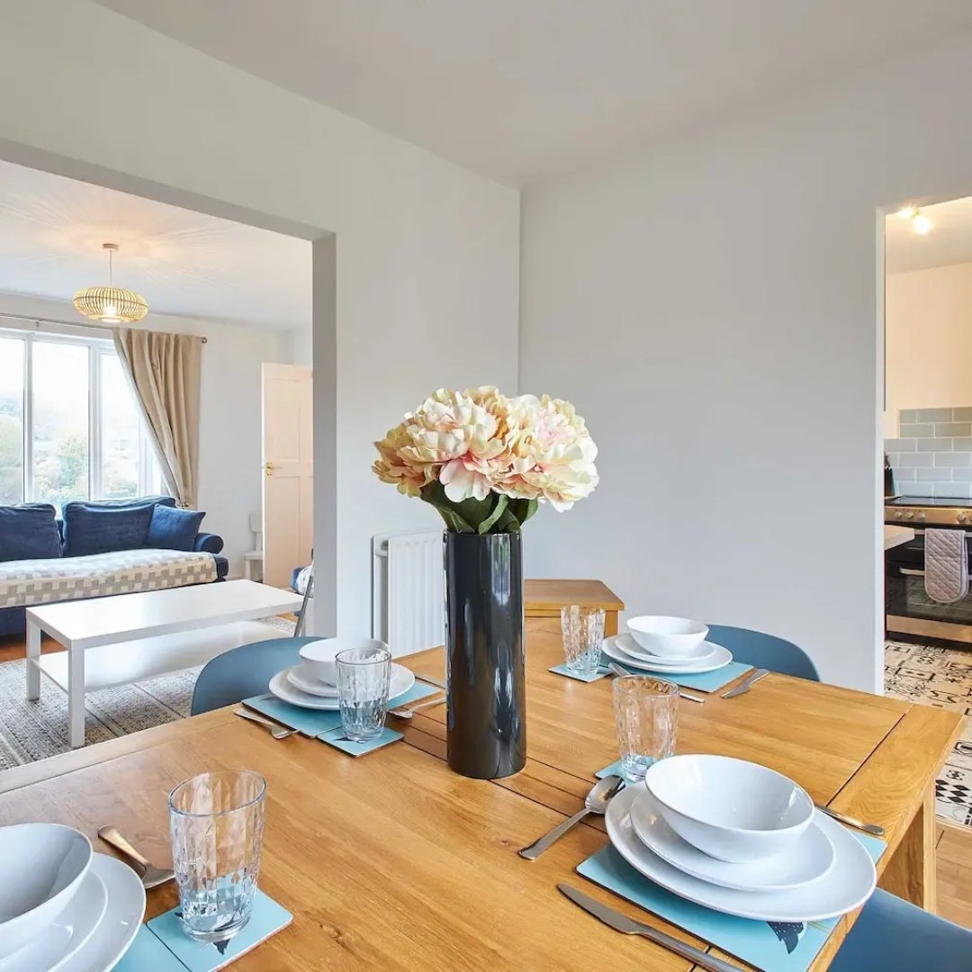 Host Stay Crab Cottage