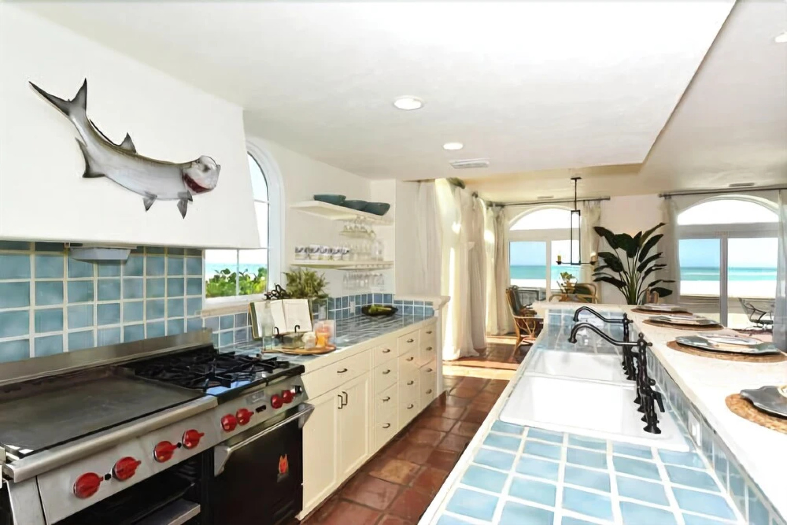 Villa Marisol by RedAwning