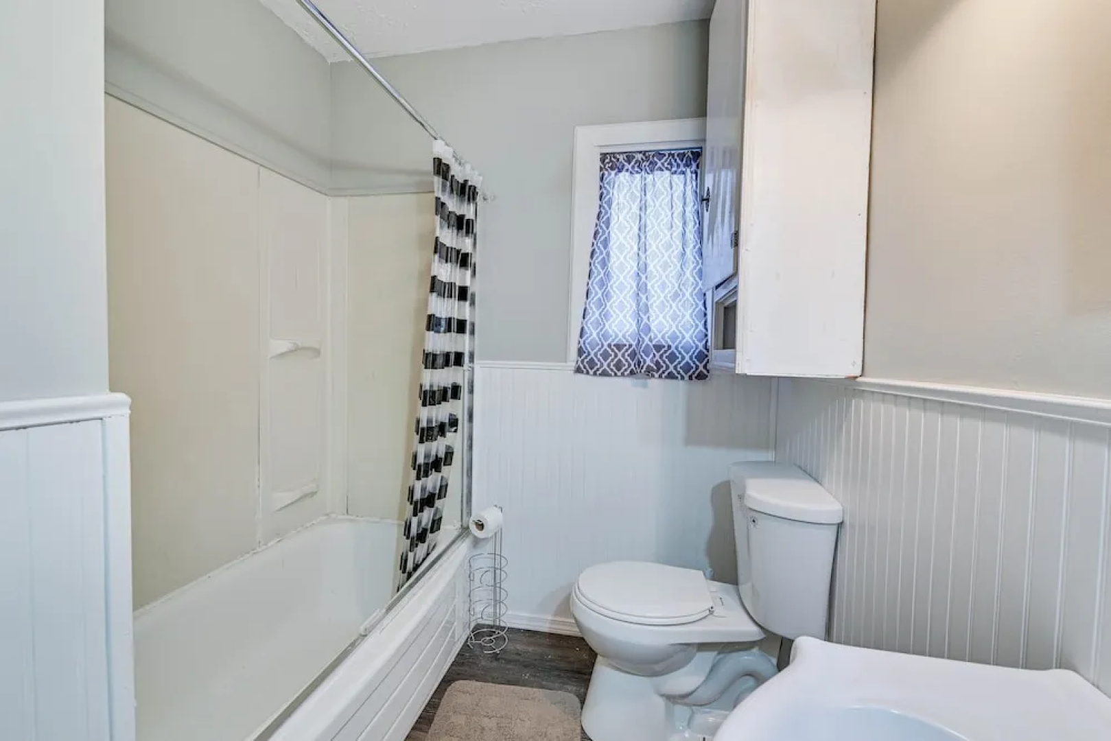 Pet-friendly New York Escape w/ Deck & Lake Views!