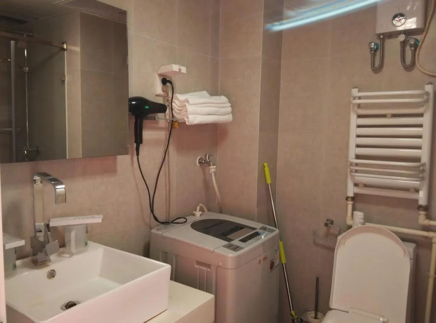 Panjin Xinyuan ApartHotel