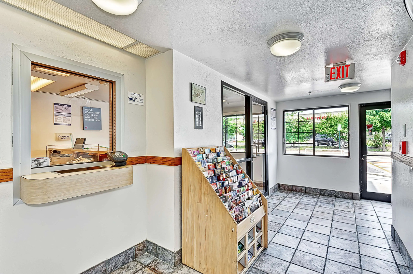 Motel 6 Glenview, IL - Chicago North