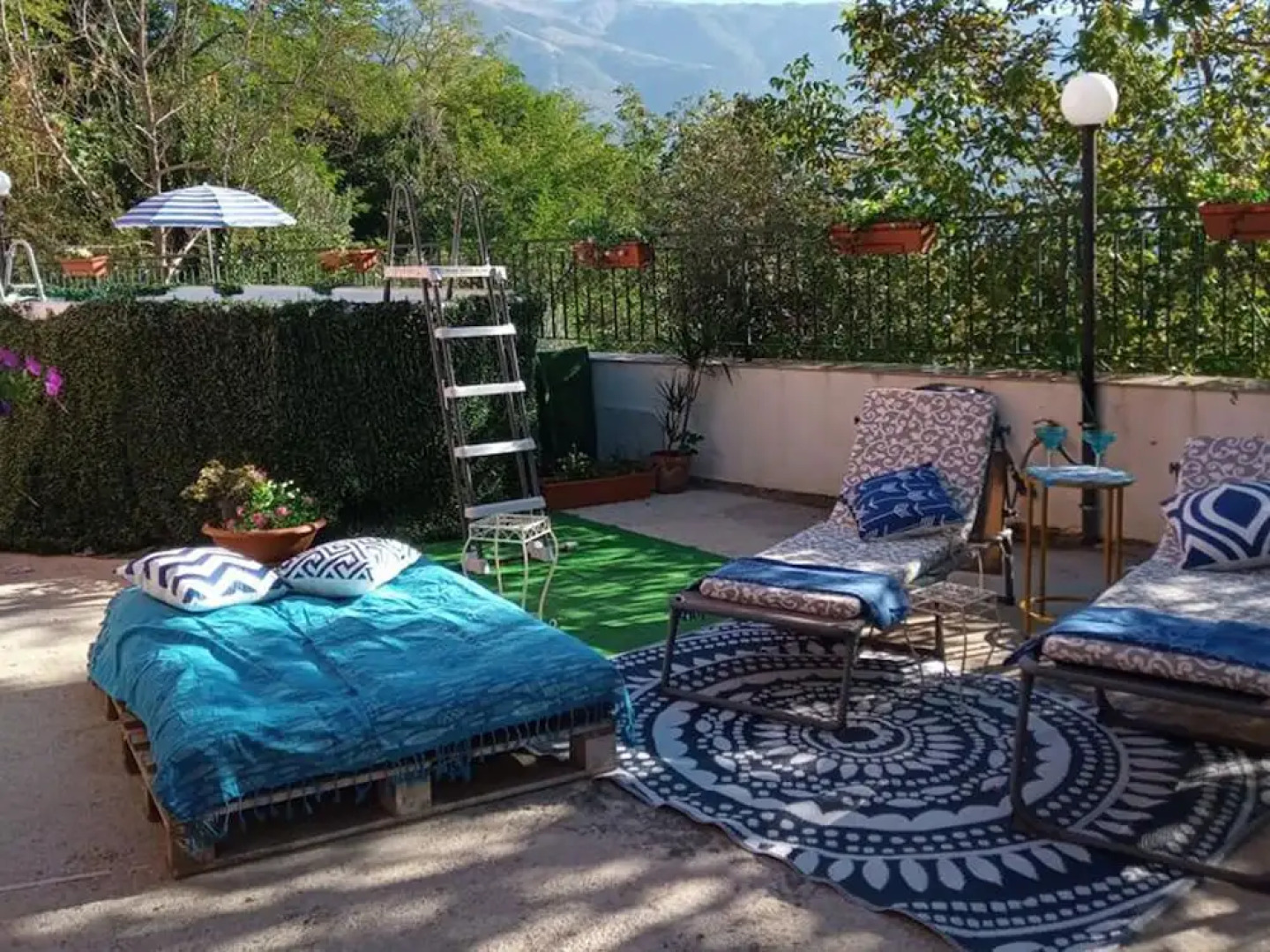 Stunning 3-bed House in Gallinaro, Aircon and Pool