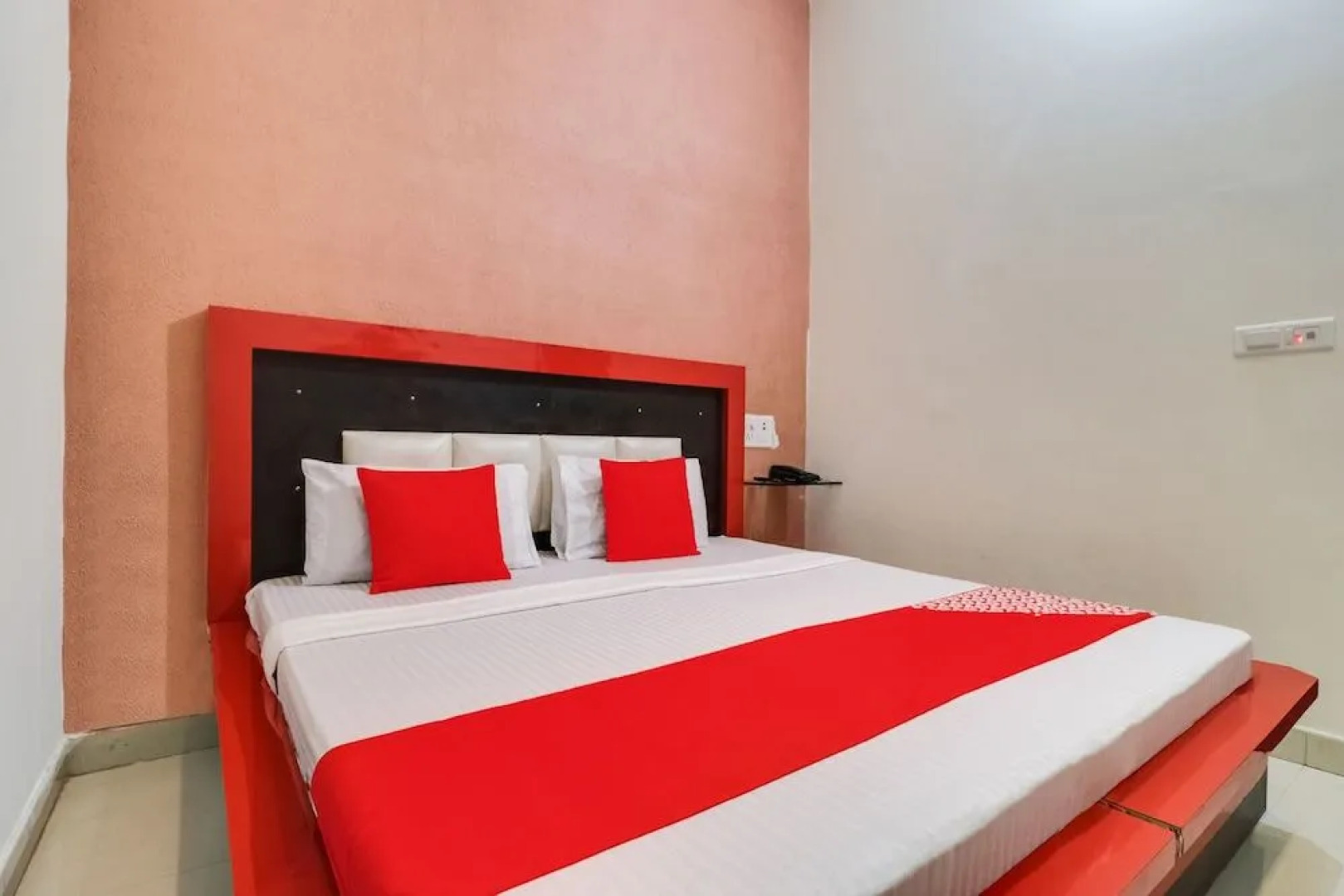Oyo 49824 Dhingra Guest House