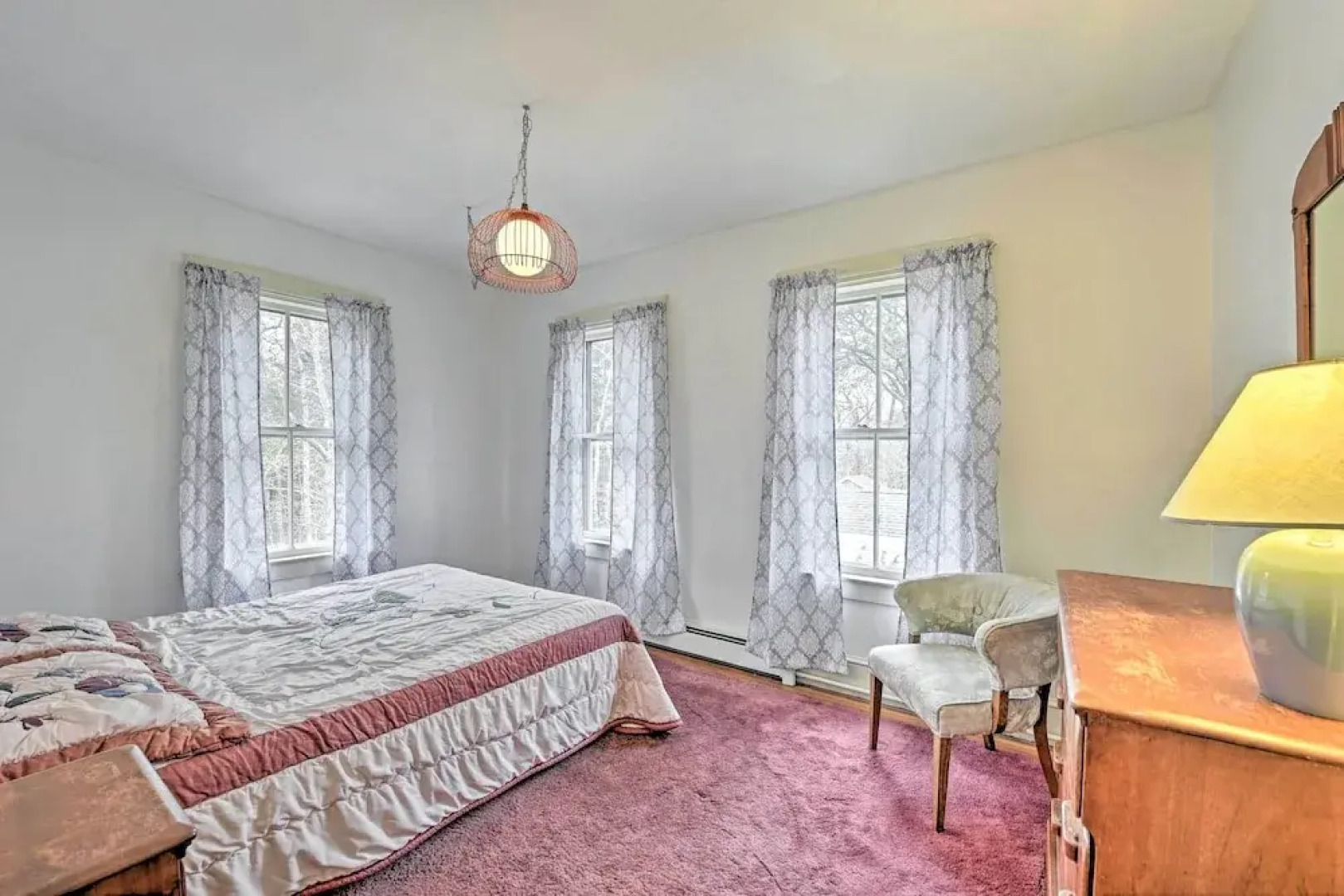 Apt on Vineyard Haven Near Nantucket Sound!