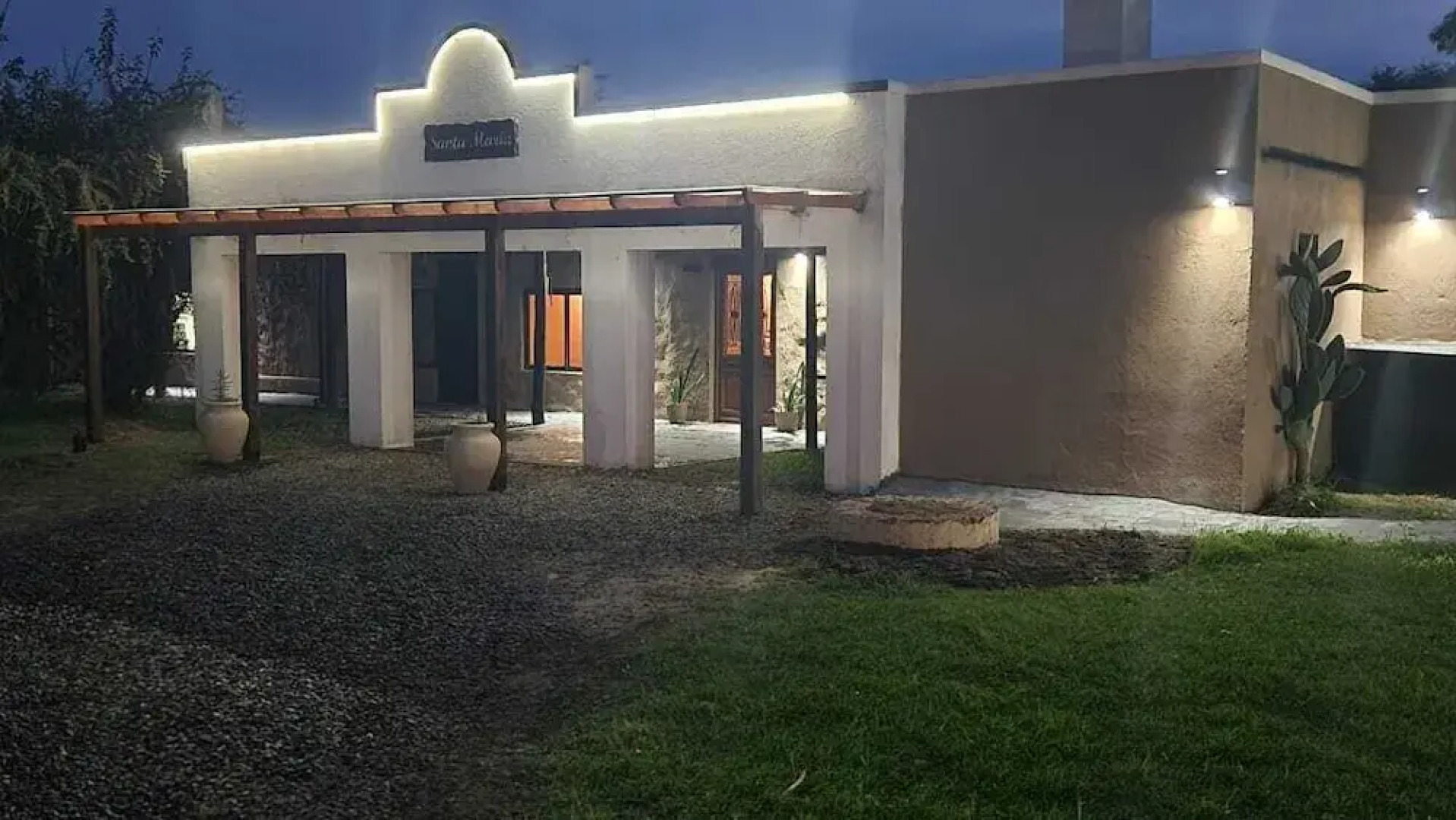 Hosteria Santa Maria